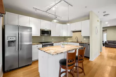 3806 W Devon Avenue, Lincolnwood, IL 60712 - Photo 7