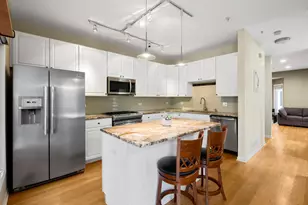 3806 W Devon Ave, Lincolnwood, IL 60712 - Photo 7