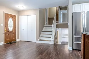 681 S Mt Prospect Rd, Des Plaines, IL 60016 - Photo 5