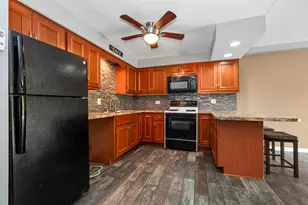 14515 Central Ct, Oak Forest, IL 60452 - Photo 7