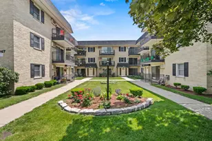 [Address not provided], Oak Park, IL 60302 - Photo 1