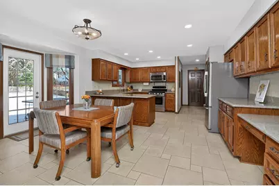 2276 Kaskaskia Court, Naperville, IL 60565 - Photo 11