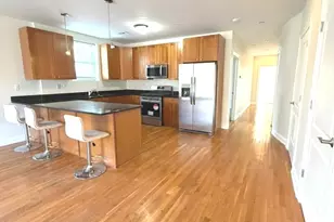 2651 E 74th St, Chicago, IL 60649 - Photo 9