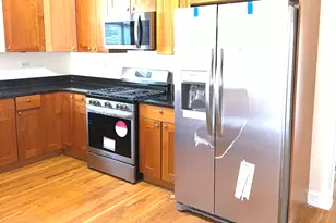 2651 E 74th St, Chicago, IL 60649 - Photo 21