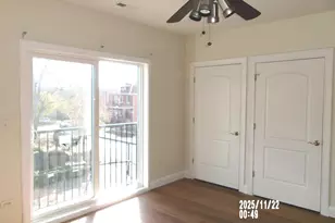 2651 E 74th St, Chicago, IL 60649 - Photo 21