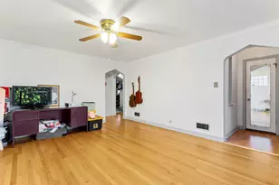 7944 S Trumbull Ave, Chicago, IL 60652 - Photo 3