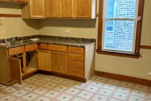 7036 S Artesian Ave, Chicago, IL 60629 - Photo 29