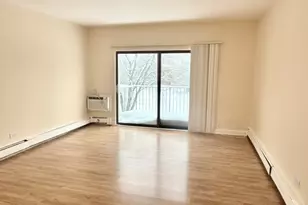 1453 N Winslowe Dr, Palatine, IL 60074 - Photo 7