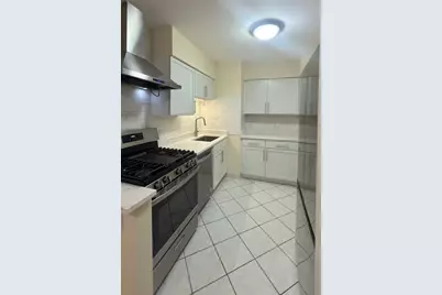 1453 N Winslowe Drive #303, Palatine, IL 60074 - Photo 3