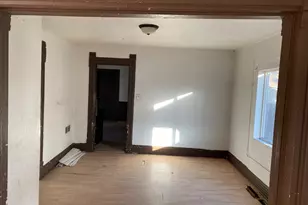 462 S Ottawa St, Joliet, IL 60436 - Photo 3