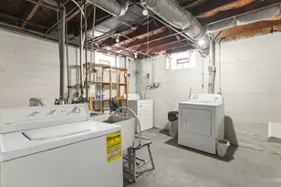 2321 Broadway, Rockford, IL 61104 - Photo 43