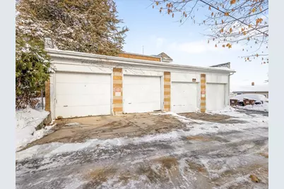 2321 Broadway, Rockford, IL 61104 - Photo 47