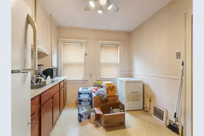 2321 Broadway, Rockford, IL 61104 - Photo 13