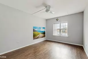 210 N Addison Ave, Elmhurst, IL 60126 - Photo 9