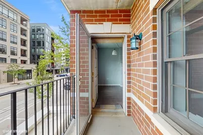 210 N Addison Avenue #202, Elmhurst, IL 60126 - Photo 17