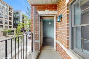 210 N Addison Ave, Elmhurst, IL 60126 - Photo 17