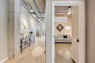 900 N Kingsbury St, Chicago, IL 60610 - Photo 5