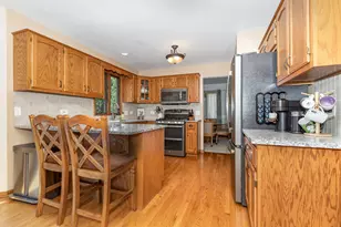 25255 Wheat Dr, Plainfield, IL 60585 - Photo 7