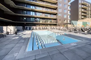 411 W Chicago Ave, Chicago, IL 60654 - Photo 15