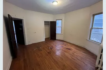 8240 S Clyde Avenue, Chicago, IL 60617 - Photo 27