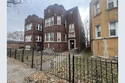 8240 S Clyde Avenue, Chicago, IL 60617 - Photo 3