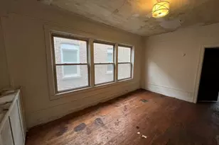 8240 S Clyde Ave, Chicago, IL 60617 - Photo 31