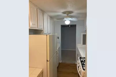 1850 Tall Oaks Drive #2208, Aurora, IL 60505 - Photo 7