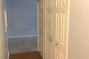 1850 Tall Oaks Dr, Aurora, IL 60505 - Photo 9