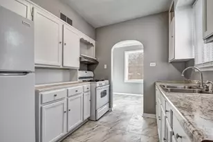 351 16th Pl, Chicago Heights, IL 60411 - Photo 5