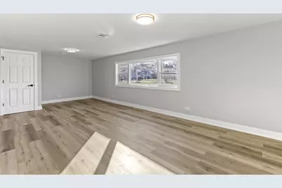 8409 Newland Avenue, Burbank, IL 60459 - Photo 27