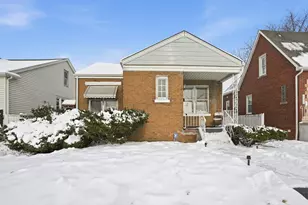 126 Warren St, Calumet City, IL 60409 - Photo 1