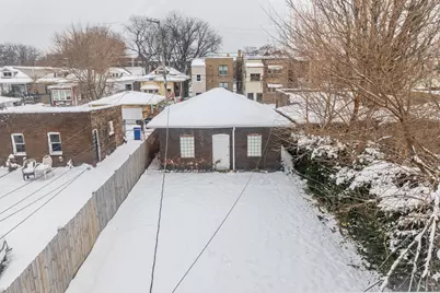 7823 S Indiana Avenue, Chicago, IL 60619 - Photo 31