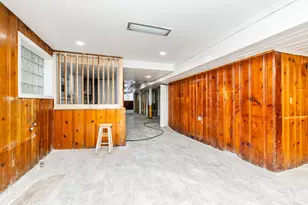 7823 S Indiana Ave, Chicago, IL 60619 - Photo 25