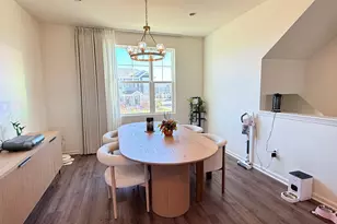 2008 Yellowstone Blvd, Mundelein, IL 60060 - Photo 5