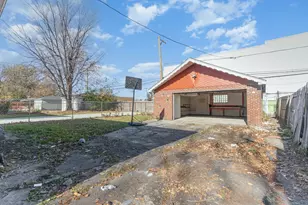 4852 W Hirsch St, Chicago, IL 60651 - Photo 31