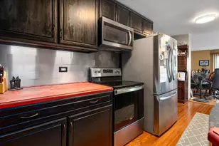 719 N President St, Wheaton, IL 60187 - Photo 9