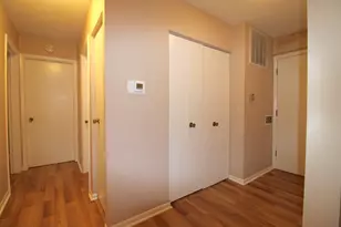 1025 S Fernandez Ave, Arlington Heights, IL 60005 - Photo 5