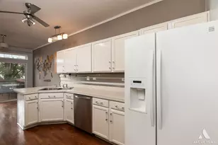 7256 Bradford Ct, Justice, IL 60458 - Photo 17