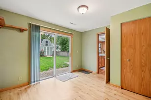 27630 N Hickory St, Island Lake, IL 60042 - Photo 19