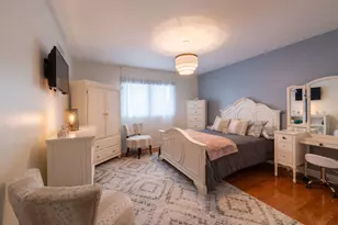 329 Montclare Ln, Wood Dale, IL 60191 - Photo 15