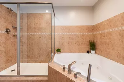 329 Montclare Lane, Wood Dale, IL 60191 - Photo 13