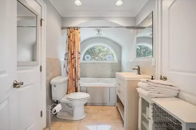 [Address not provided], Chicago, IL 60618 - Photo 39