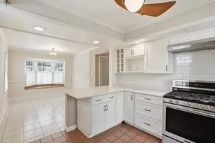 2451 Hawthorne Rd, Homewood, IL 60430 - Photo 7