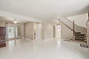 2451 Hawthorne Rd, Homewood, IL 60430 - Photo 11