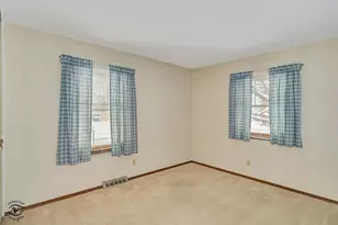 9 Cebold Dr, Montgomery, IL 60538 - Photo 15