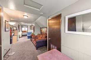 8440 Joliet Rd, McCook, IL 60525 - Photo 15