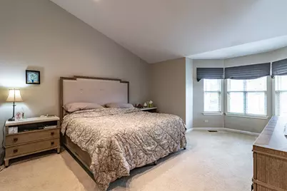 431 Pine Lake Circle, Vernon Hills, IL 60061 - Photo 15