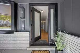 1405 N West St, Naperville, IL 60563 - Photo 5