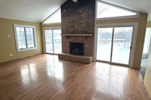 181 Old Sutton Rd, Barrington, IL 60010 - Photo 7