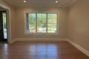 213 Northampton Ln, Lincolnshire, IL 60069 - Photo 5